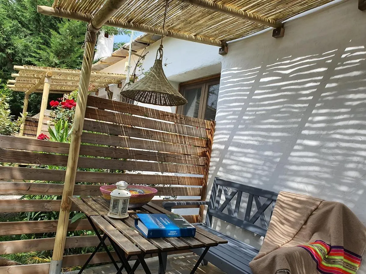 La Placeta Guesthouse Pórtugos 게스트하우스